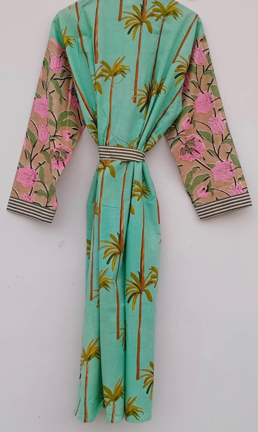 Palm Breeze